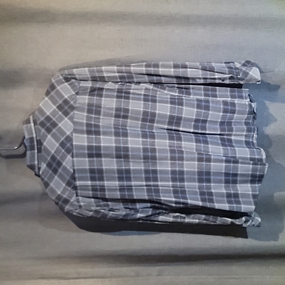 Matrix button-up - Picture 2 of 3